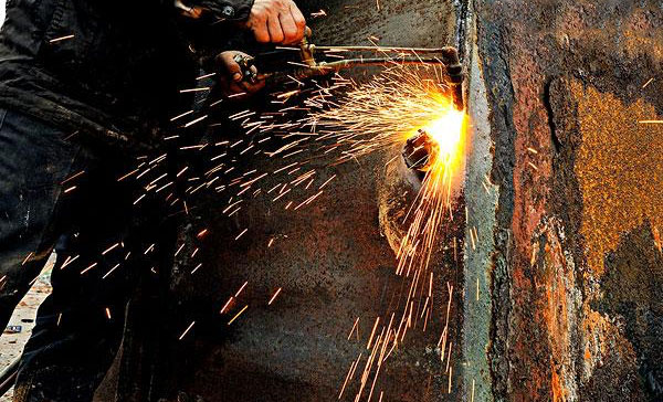 某公司固废处理现场