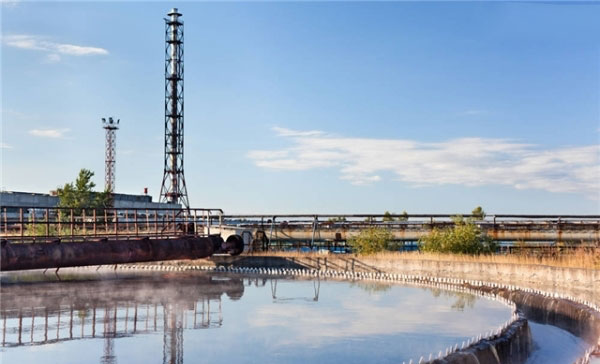 某园区污水处理厂现场